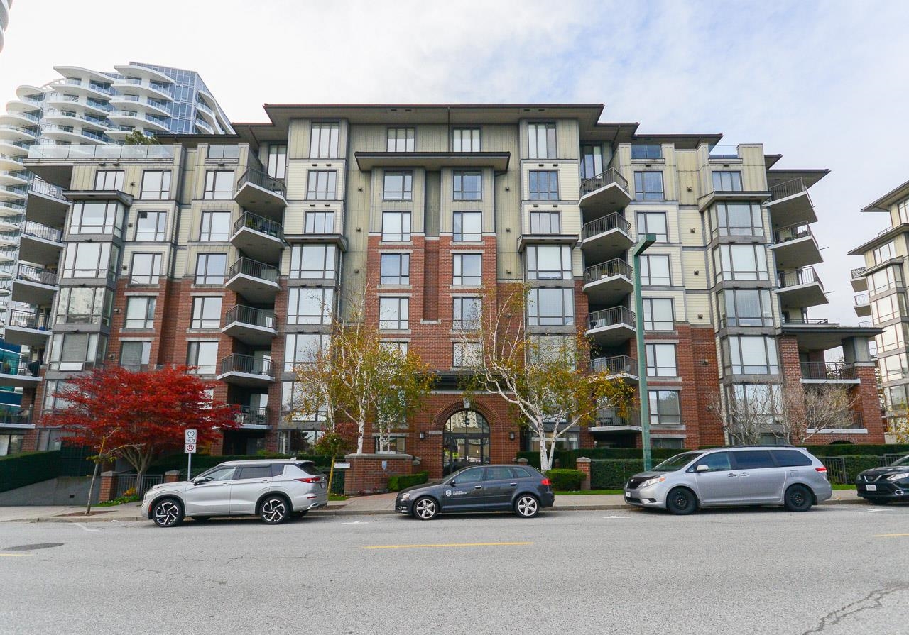 307-1551 Foster Street, White Rock, BC, V4B 5M1