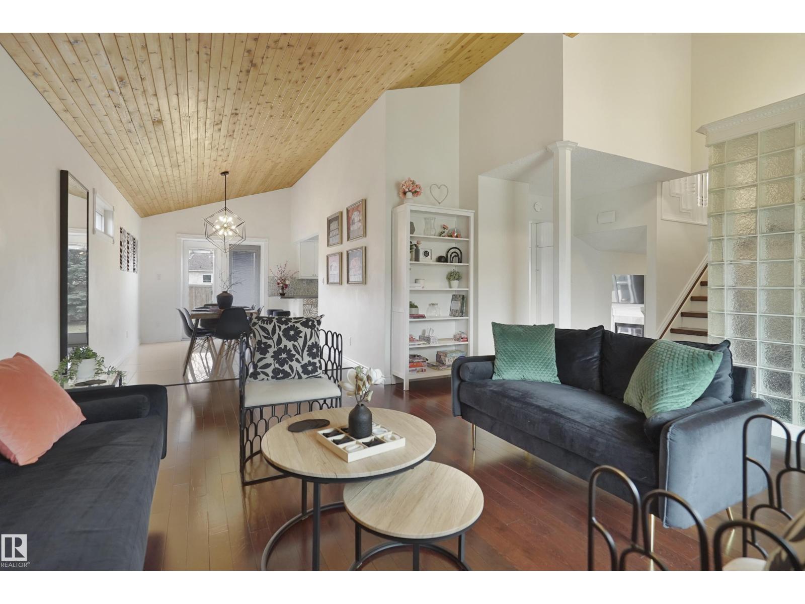 Additional image 4 of 9808 187 Street NW, Edmonton, AB, T5T3E8