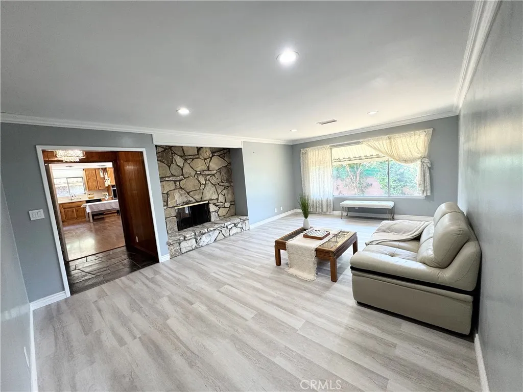 Additional image 2 of 216 S Homerest Ave, Covina, CA 91722