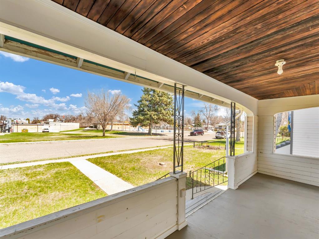 Additional image 4 of 43 9 Street NE, Medicine Hat, AB, T1A 5R2