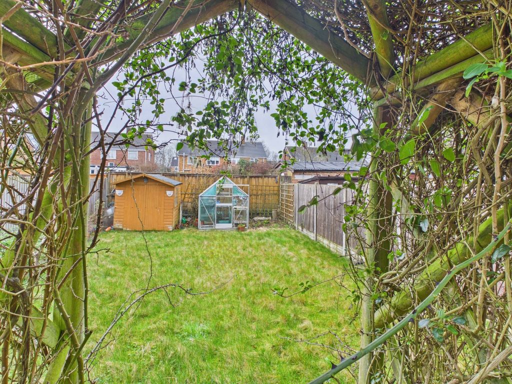 Additional image 5 of 3 bed semi-detached house for saleKeepers Farm Close, Windsor, Berkshire SL4