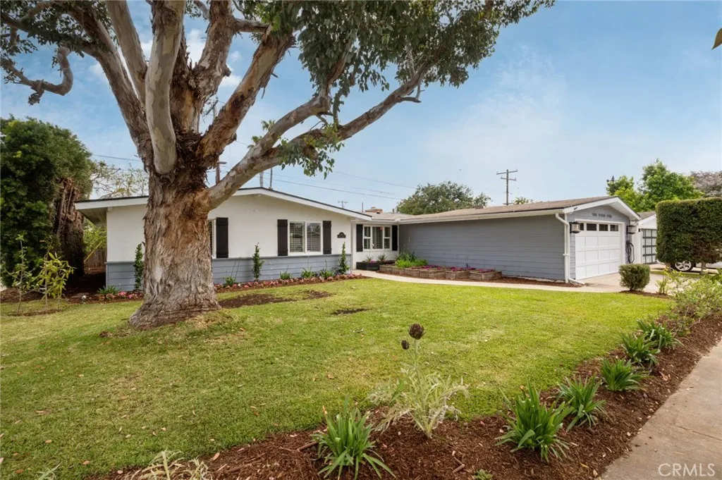 Additional image 2 of 300 Esther Street, Costa Mesa, CA 92627