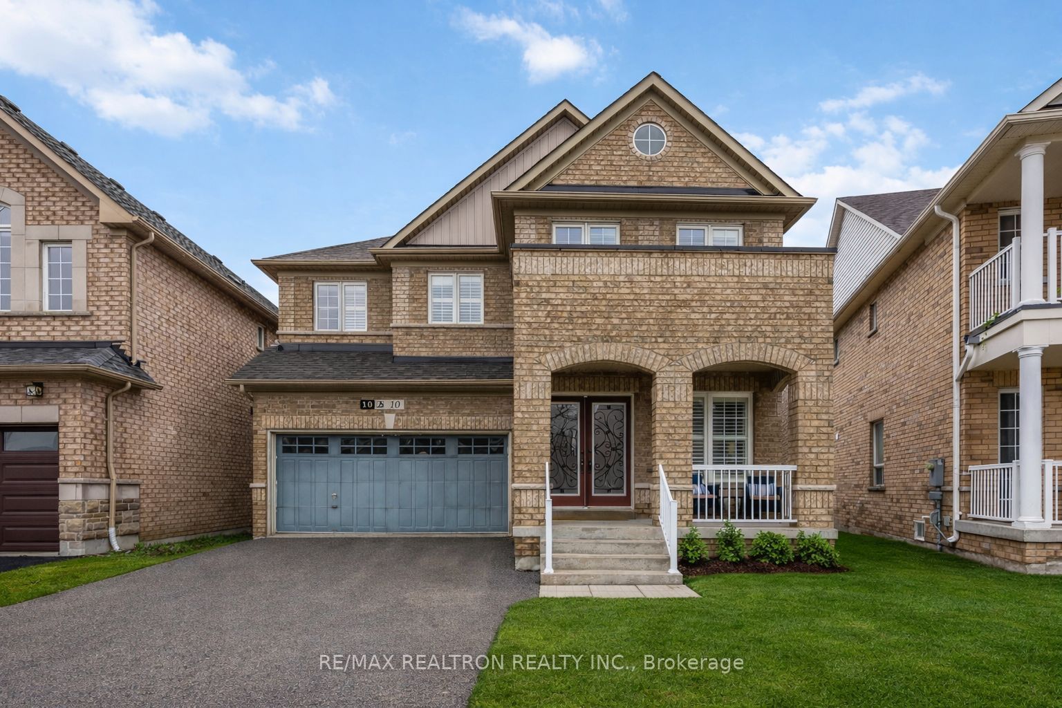 10 Dovetail Drive, Richmond Hill, ON, L4E 5B1