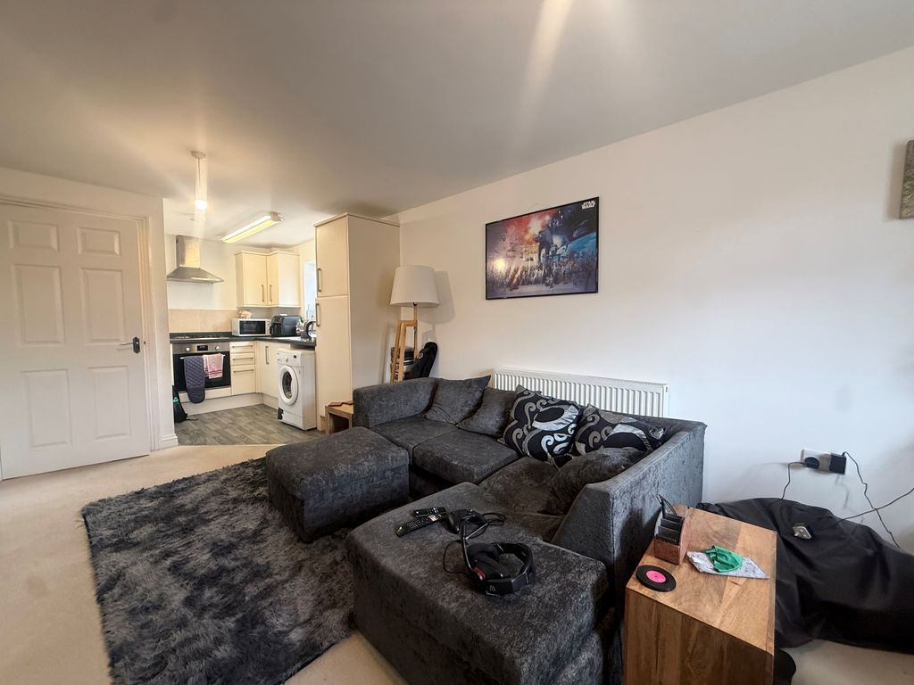 Additional image 3 of 1 bed flat to rentFlorence Road, Chichester PO19