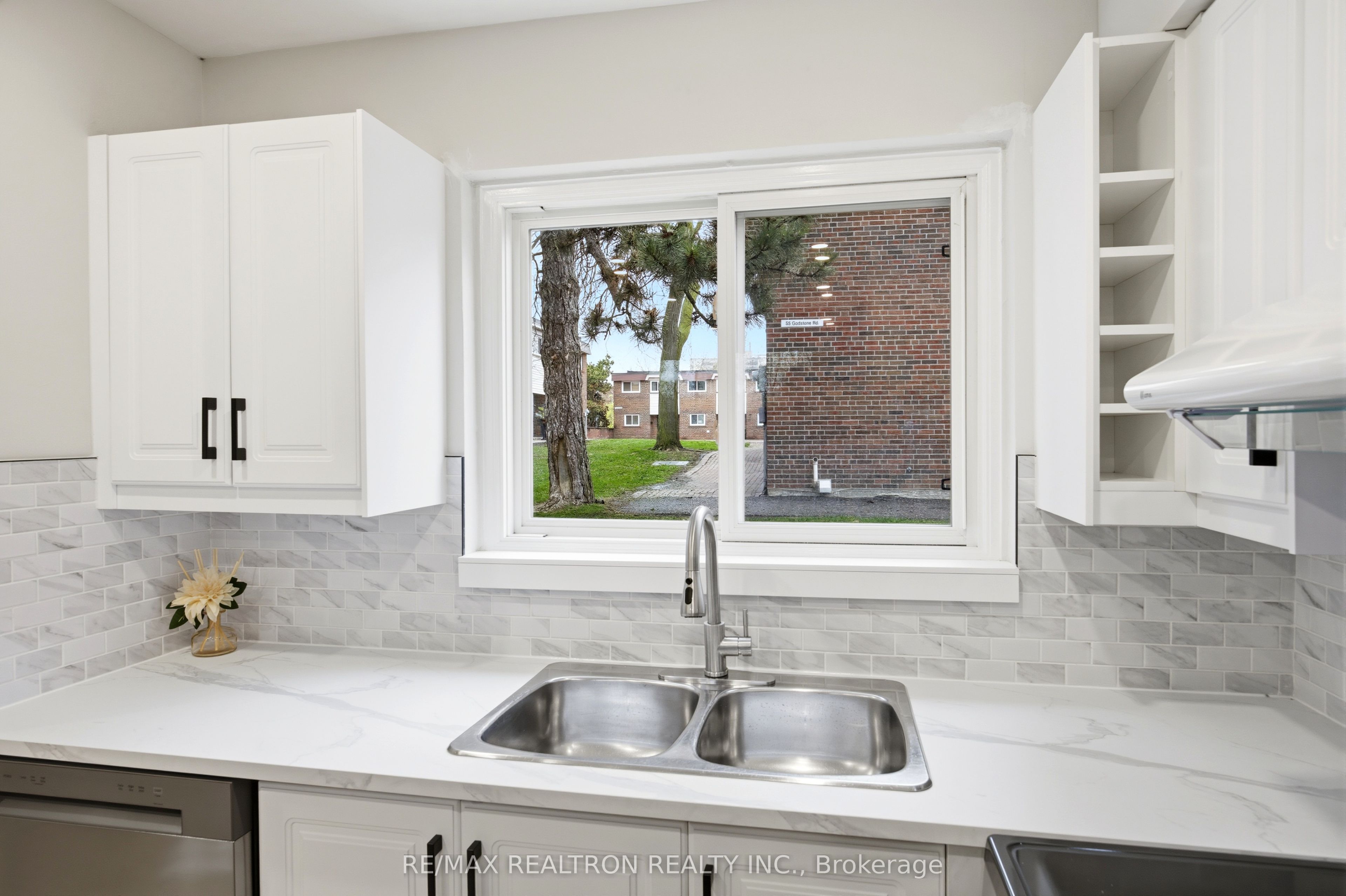 Additional image 3 of 112-57 Godstone Road, Toronto, ON, M2J 3C8