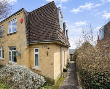 11 North View Close, Bath BA2