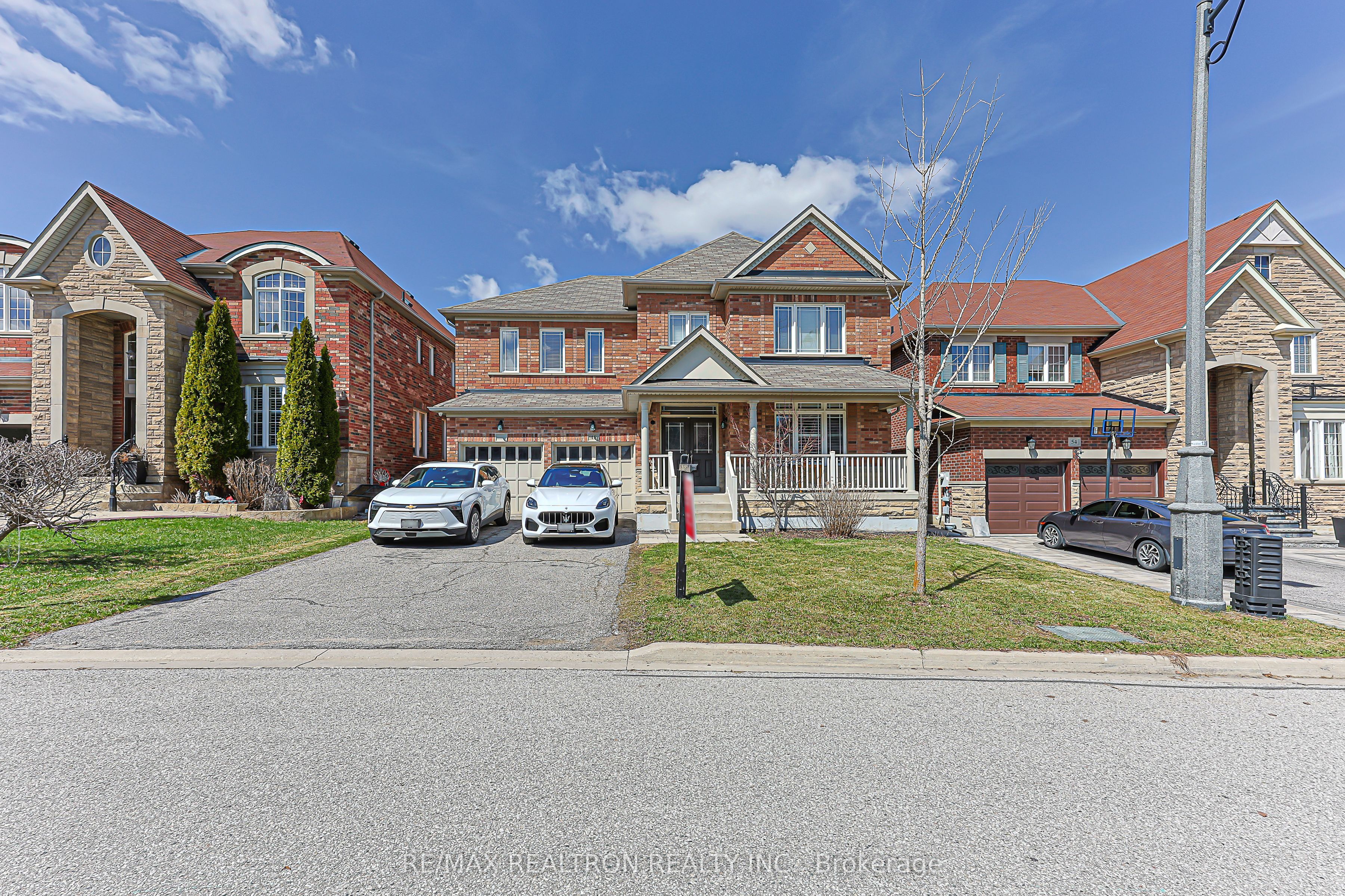 48 Tonner Crescent, Aurora, ON, L4G 0G6