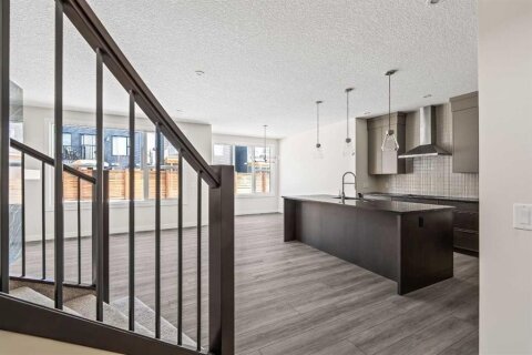 Additional image 8 of 506 Lucas Way NW, Calgary, AB, T3P 2E7