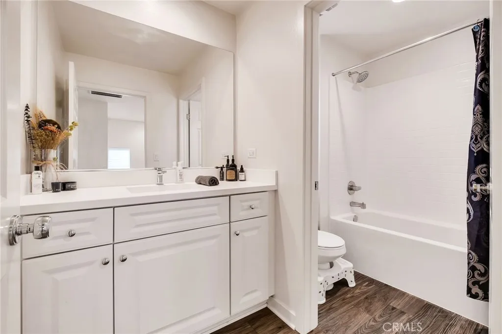 Additional image 71 of 13412 N Manzanillo Ln, Sylmar, CA 91342