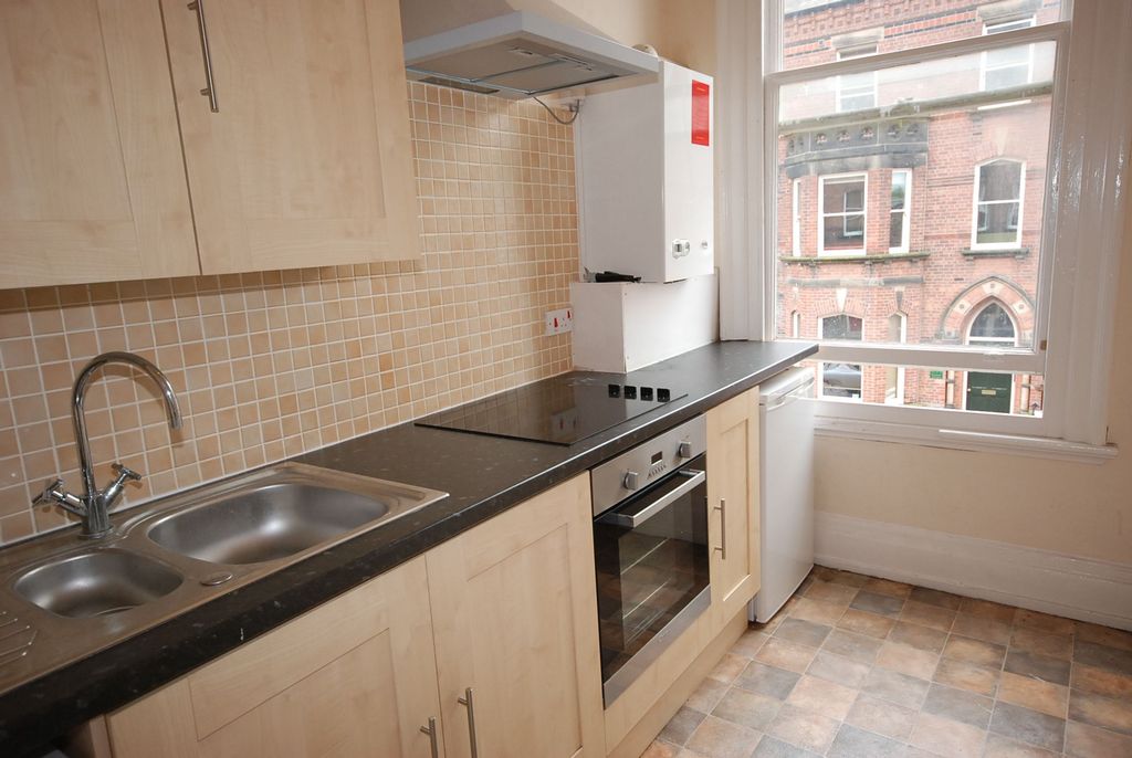 Additional image 2 of Studio to rentWenlock Terrace, York YO10