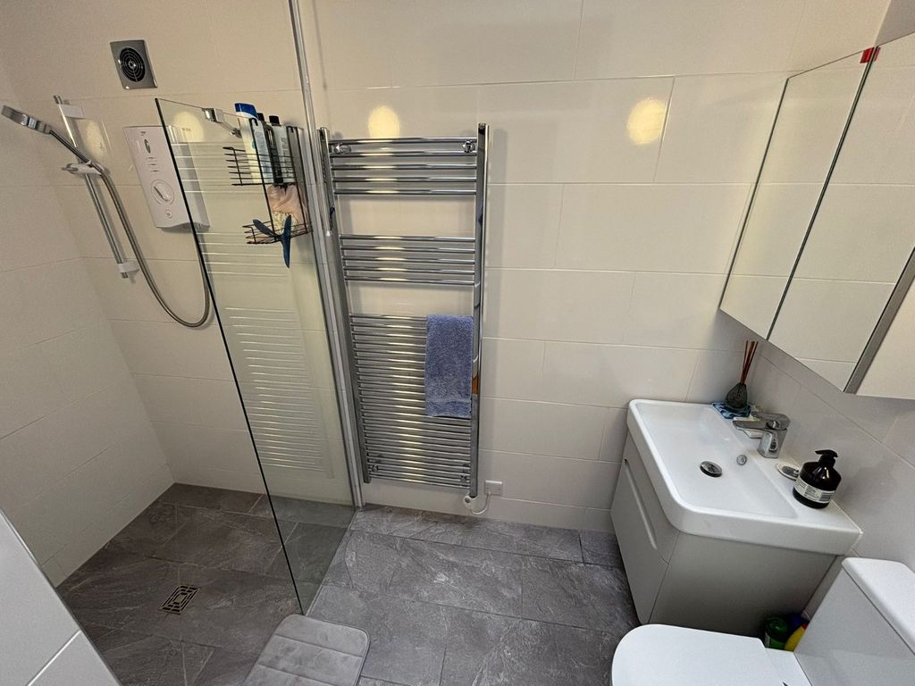 Additional image 12 of 4 bed detached house to rentCastle Road, Cottingham, East Yorkshire HU16