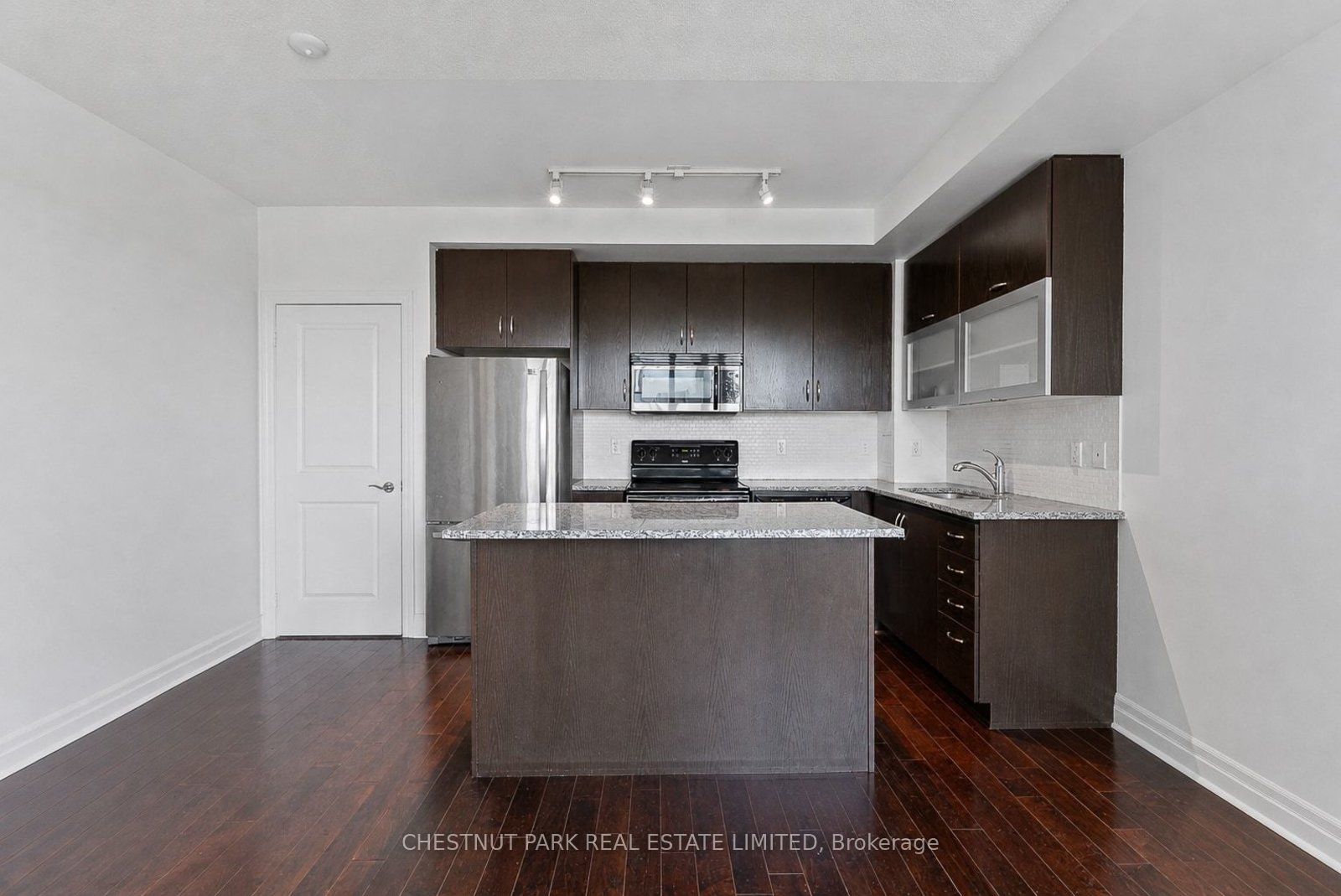 Additional image 5 of 701-20 Gothic Avenue, Toronto, ON, M6P 1T5