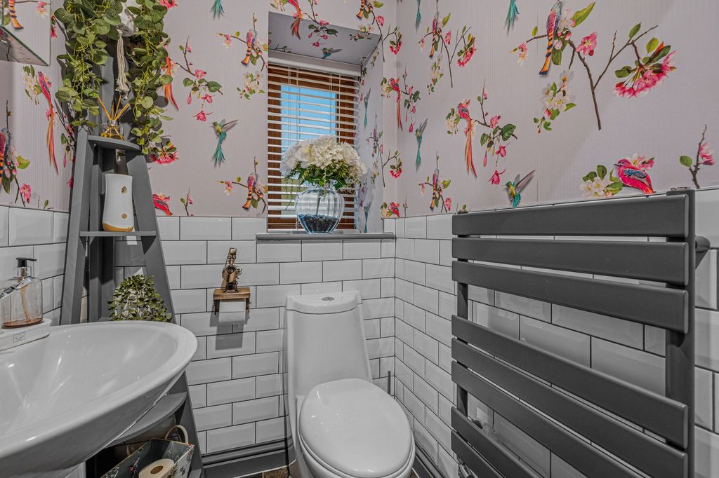 Additional image 6 of 7 bed detached house for saleMaes Aneurin Bevan, Tredegar NP22