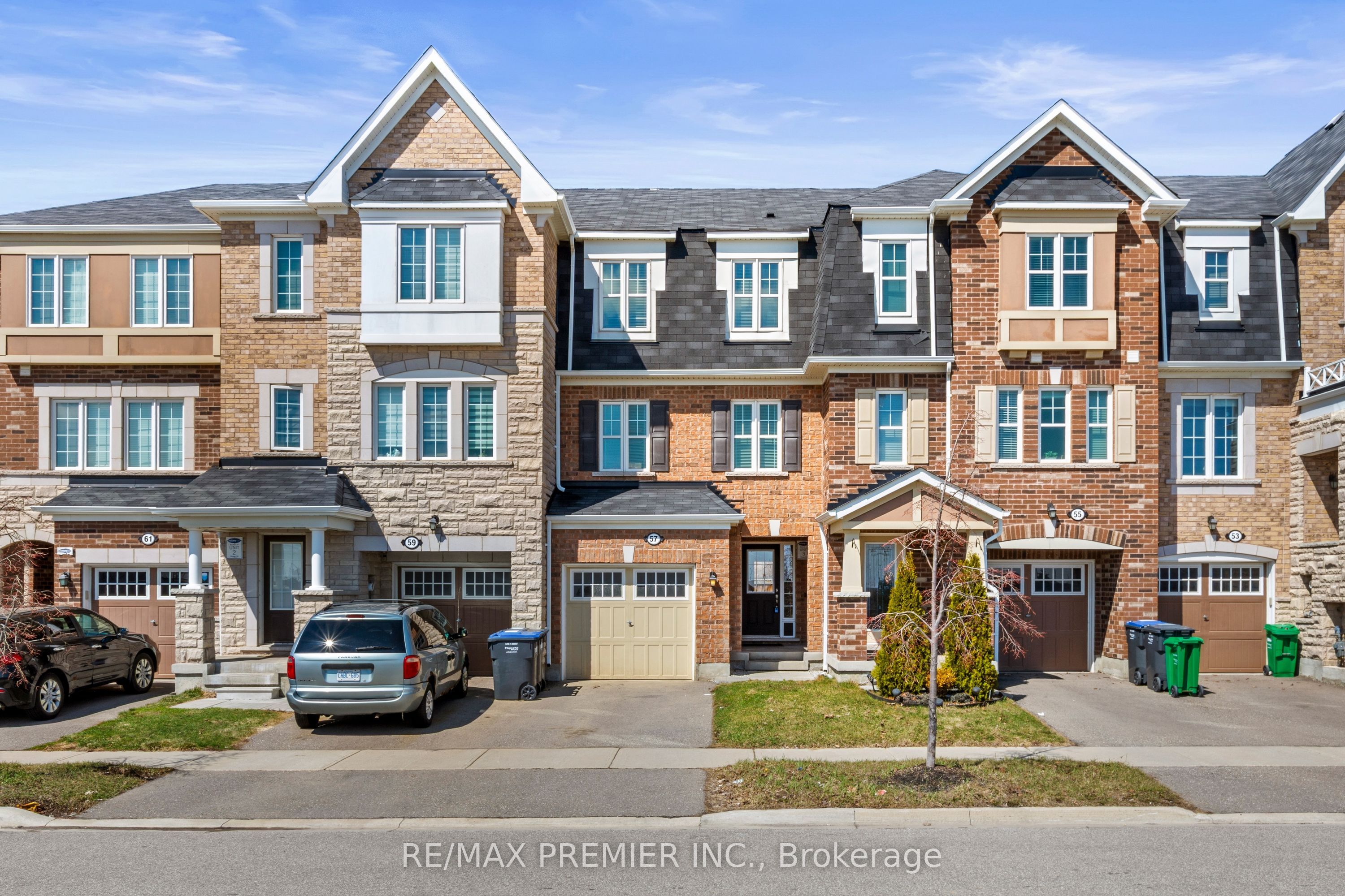 57 Baycliffe Crescent, Brampton, ON, L7A 3Z3