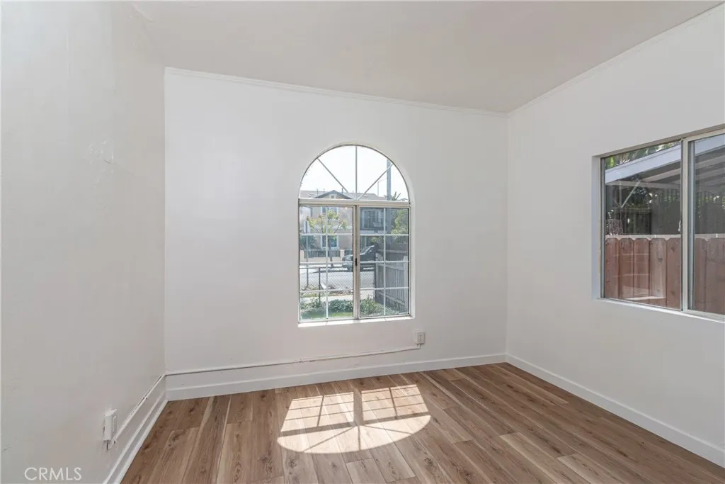Additional image 60 of 2421 S Cloverdale Avenue, Los Angeles, CA 90016