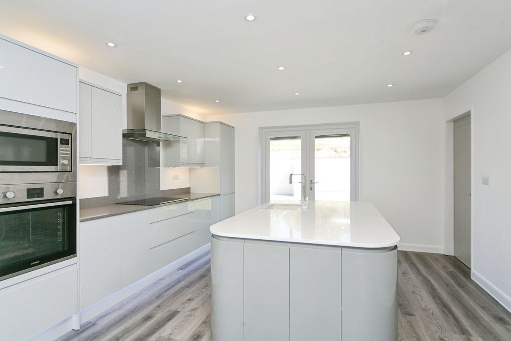 Additional image 5 of 4 bed detached house for saleCae America, Llanfairfechan, Conwy LL33