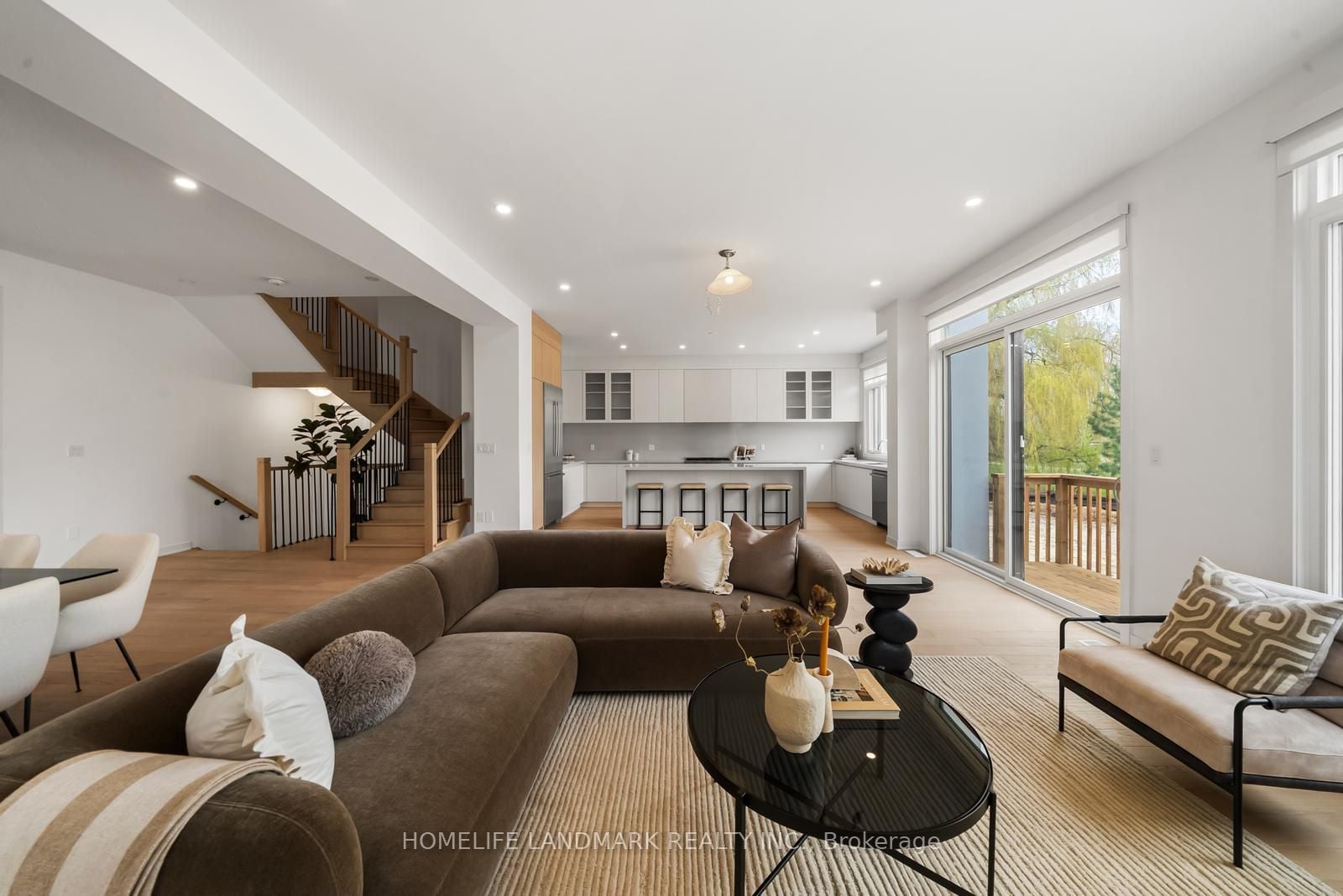 Additional image 2 of 35 Imogene Court, Richmond Hill, ON, L4C 5W9