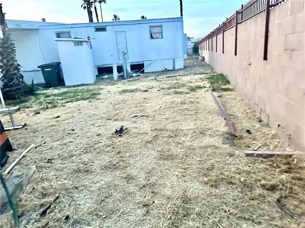 Additional image 43 of 332 N Lyon Avenue Unit 32, Hemet, CA 92543