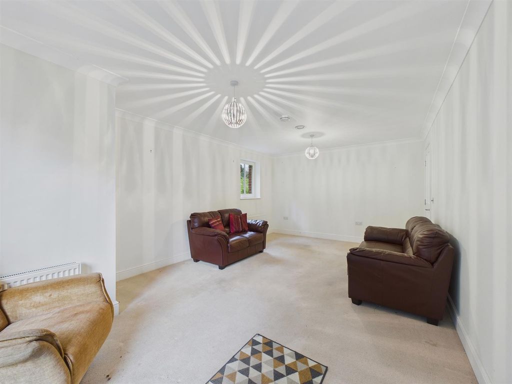 Additional image 8 of 2 bed flat for saleEllerslie Drive, Malvern WR14