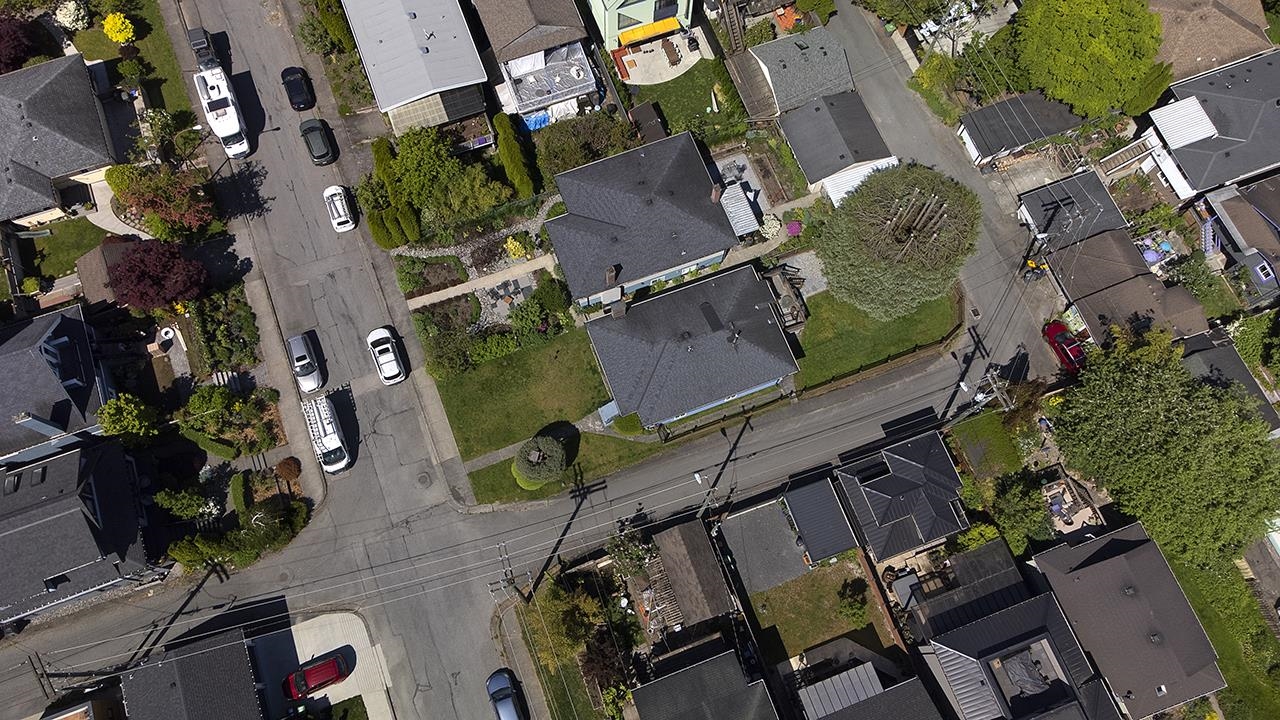 Additional image 6 of 2137 20th Avenue, Vancouver, BC, V5N 2L4
