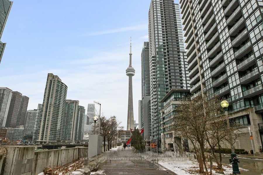 1901-25 Capreol Court, Toronto, ON, M5V 3Z7