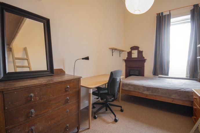 Additional image 6 of 6 bed flat to rentPolwarth Gardens, Edinburgh EH11