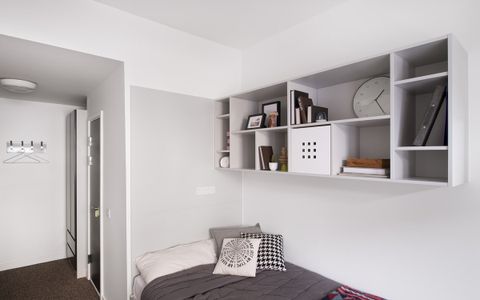 Clifton Place, Glasgow, Lanarkshire G3, Room to rent
