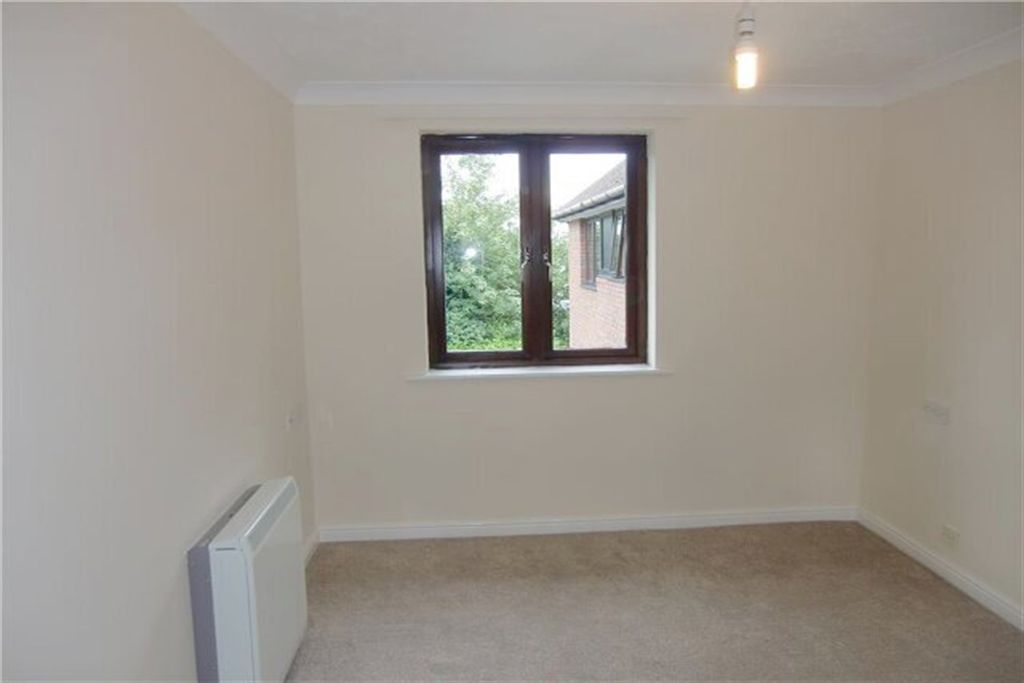 Additional image 6 of 1 bed flat to rentCwrt Bryn Coed, Colwyn Bay LL29