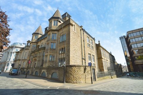 2 Orchard Lane, Sheffield S1