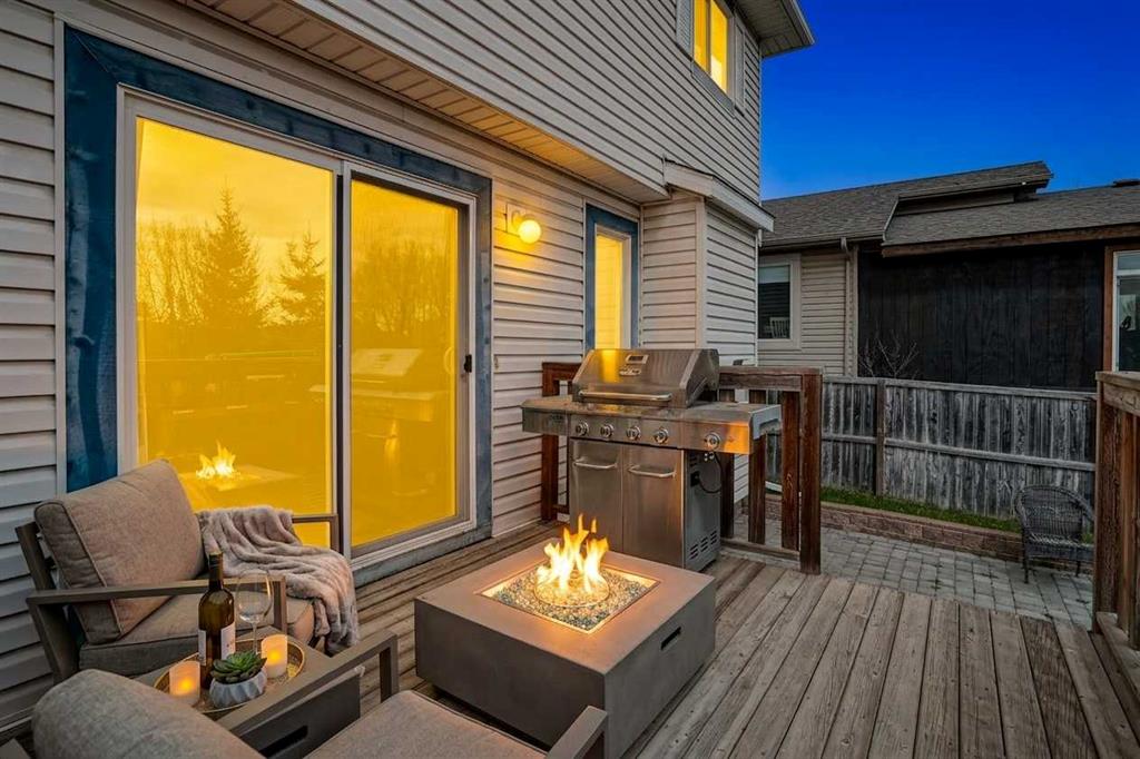 Additional image 3 of 268 Westmount Crescent, Okotoks, AB, T1S2J1