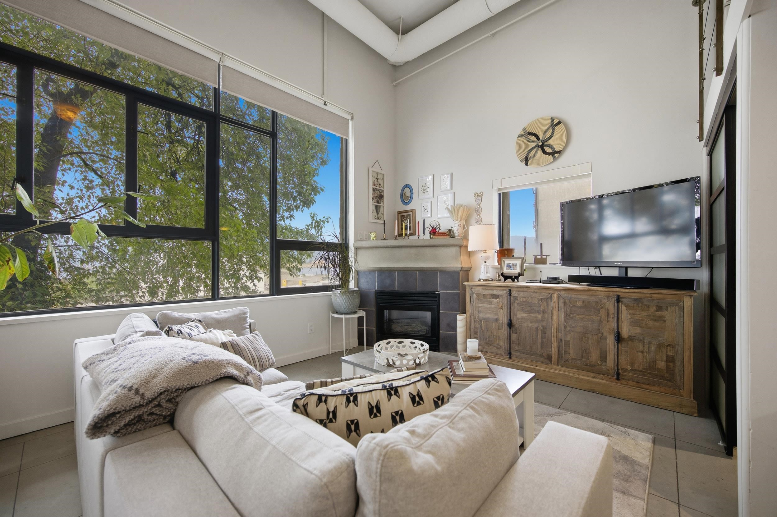 314-2001 Wall Street, Vancouver, BC, V5L 5E4