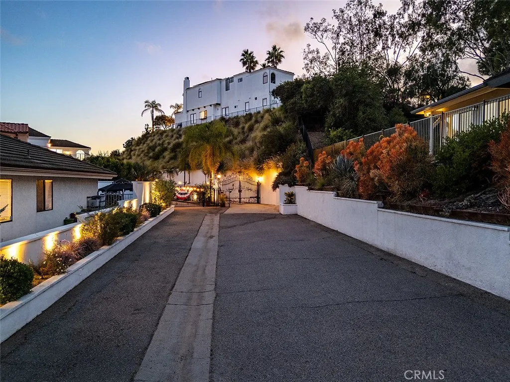Additional image 65 of 759 Foxkirk Rd, Glendale, CA 91206