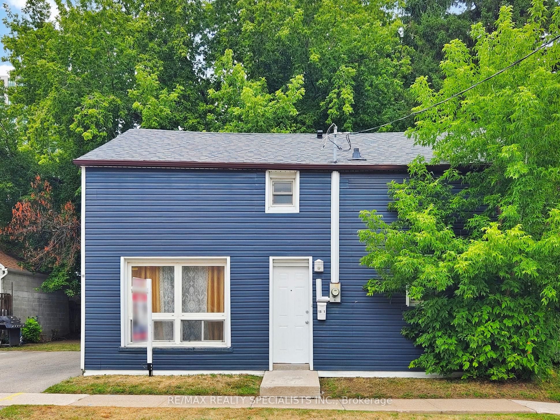 18 Mary Street, Brampton, ON, L6W 2R1