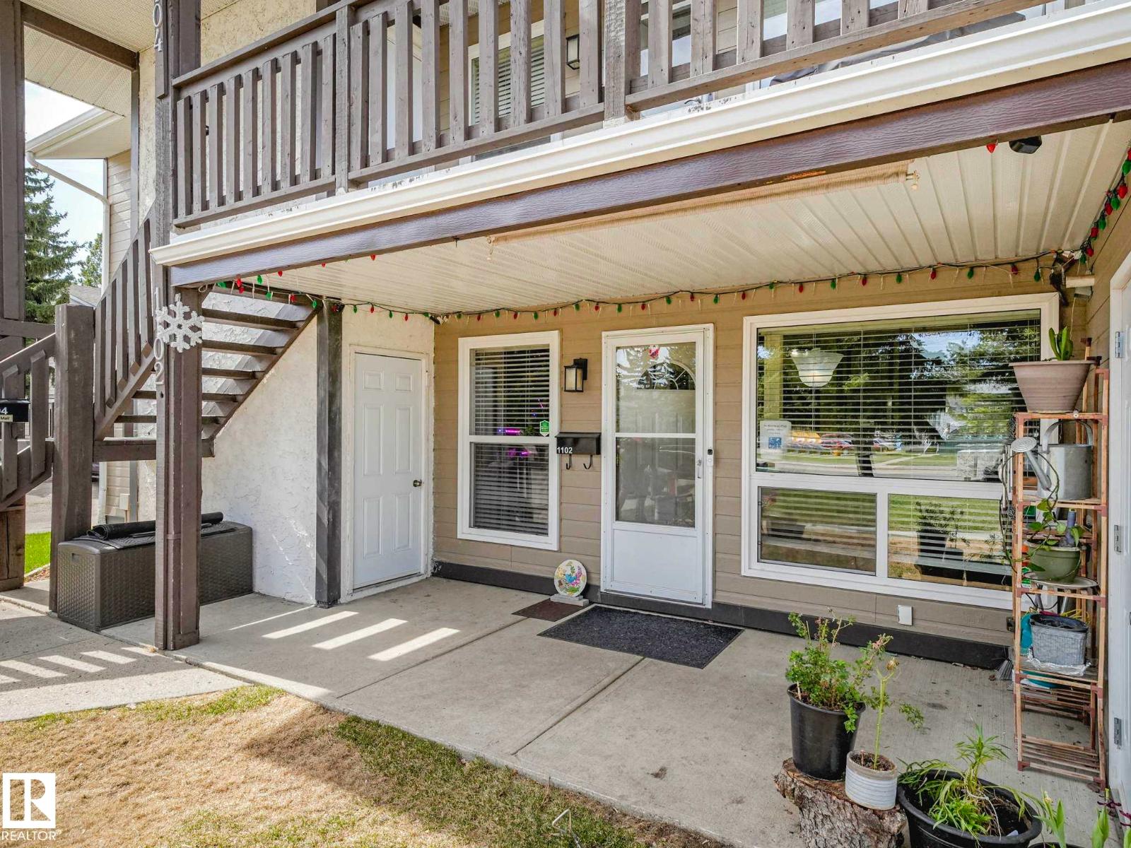 Additional image 3 of 1102 Saddleback Road NW, Edmonton, AB, T6J4Z4