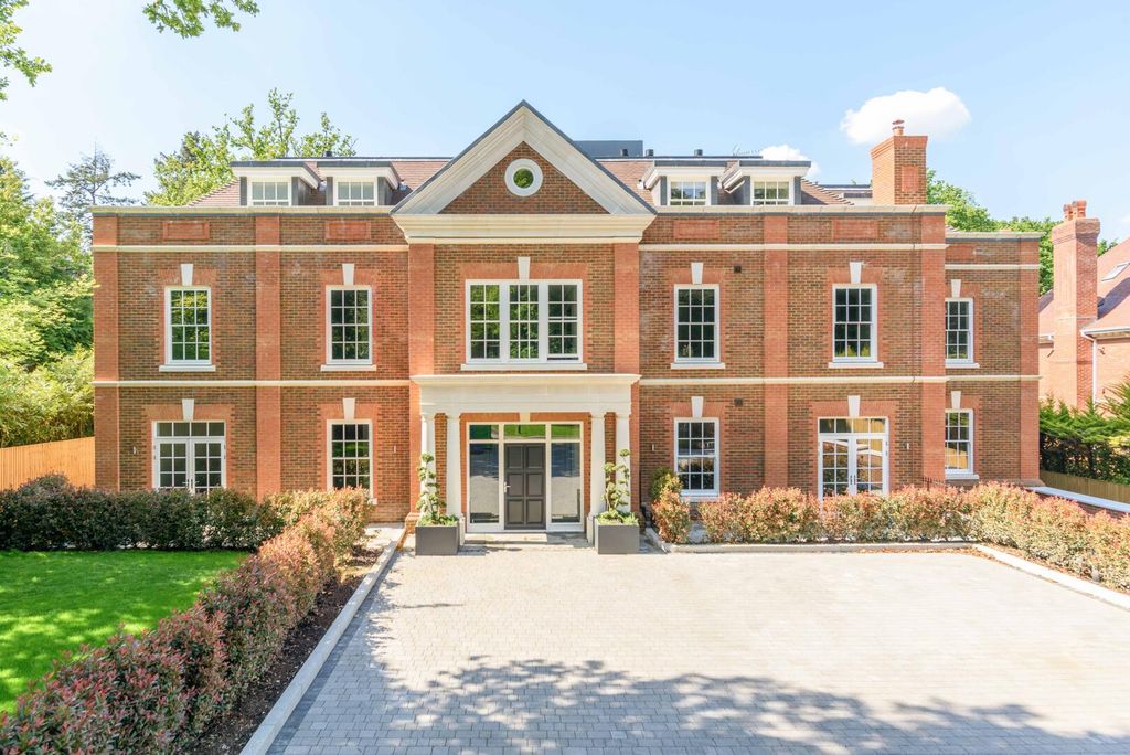 2 bed flat to rentLondon Road, Sunningdale SL5