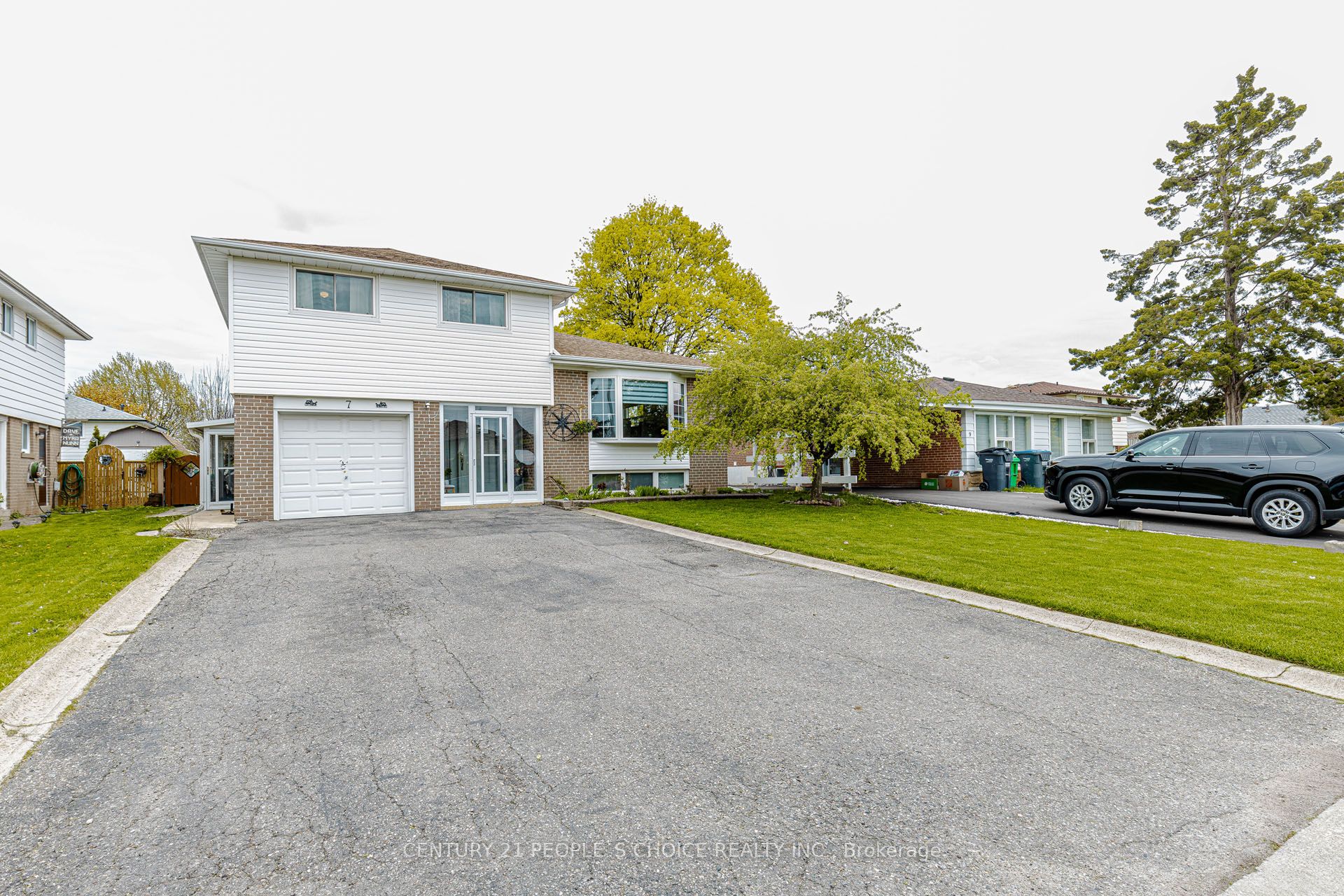 7 Pleaseley Road, Brampton, ON, L6W 1K7 photo 2