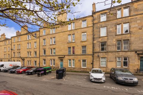 17/12 Wardlaw Street, Edinburgh EH11