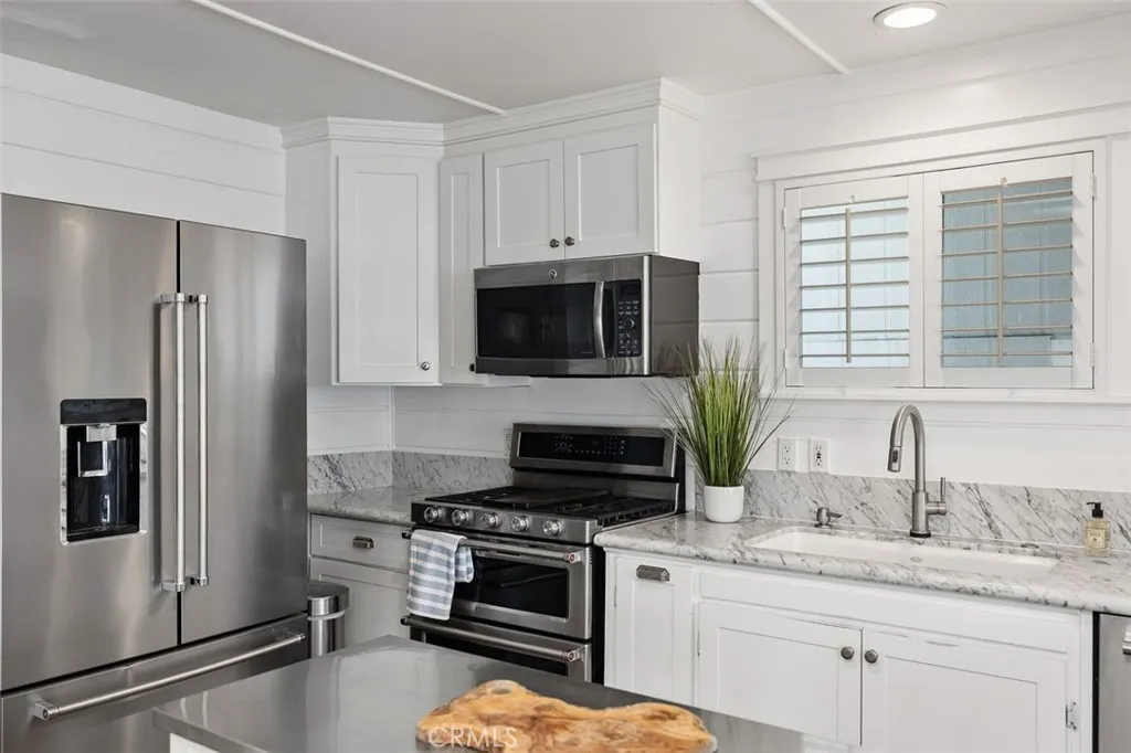 Additional image 80 of 264 Mayflower Dr, Newport Beach, CA 92660