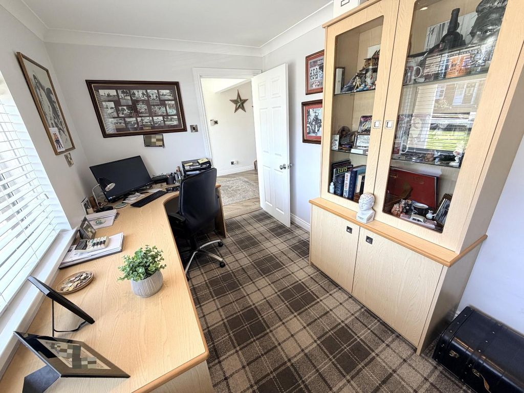 Additional image 11 of 5 bed detached house for saleParklands Way, West Park, Hartlepool TS26