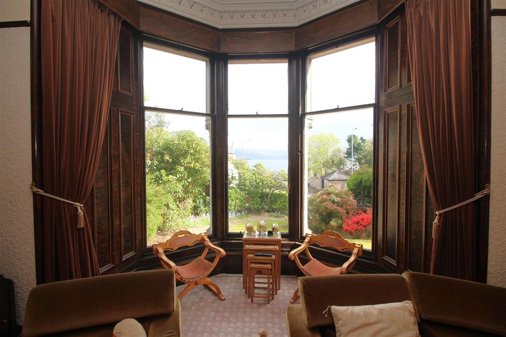 Additional image 5 of 4 bed flat for saleEldon Street, Greenock PA16