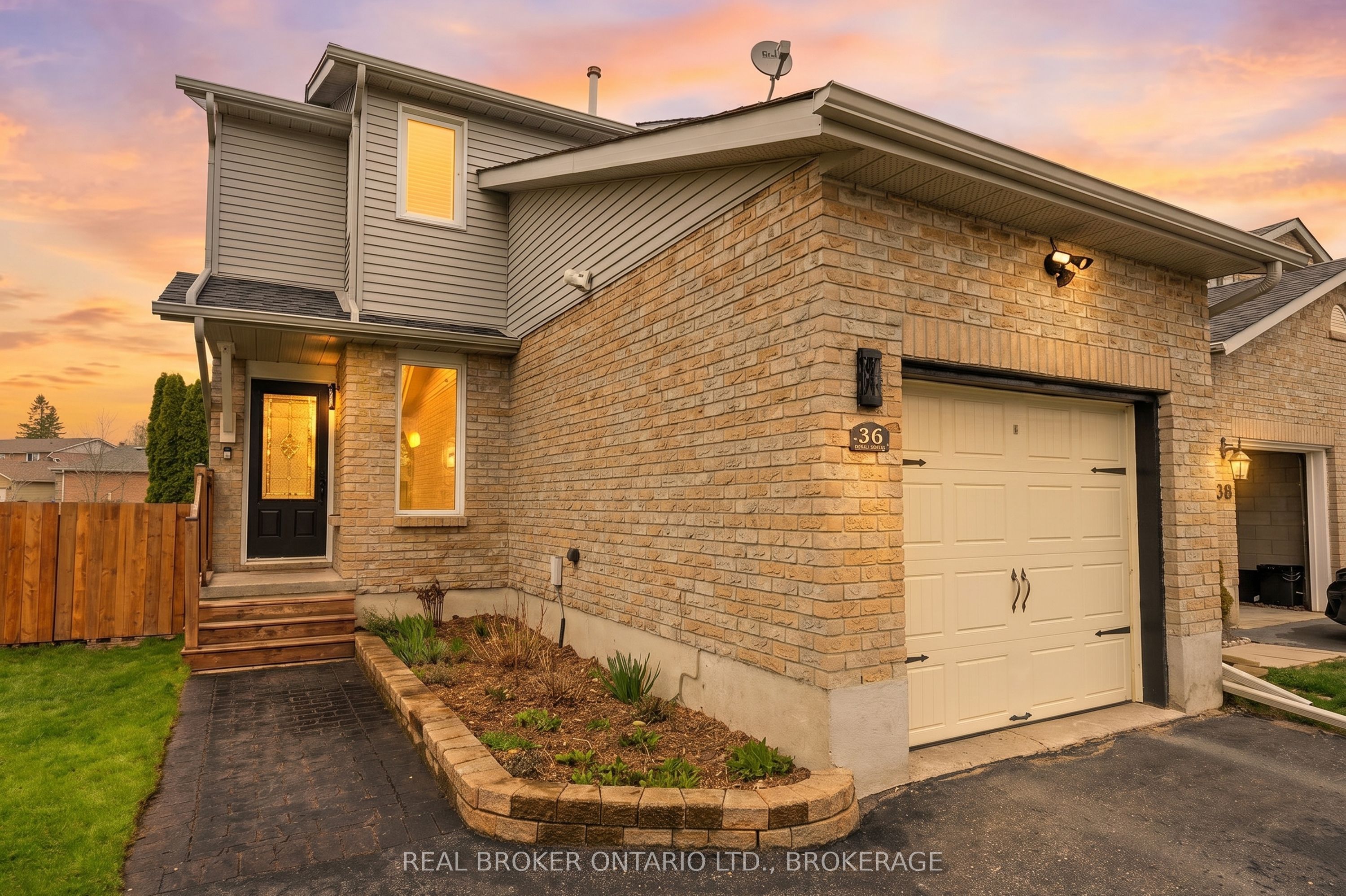 36 Rose Abbey Drive, Kingston, ON, K7K 6W1