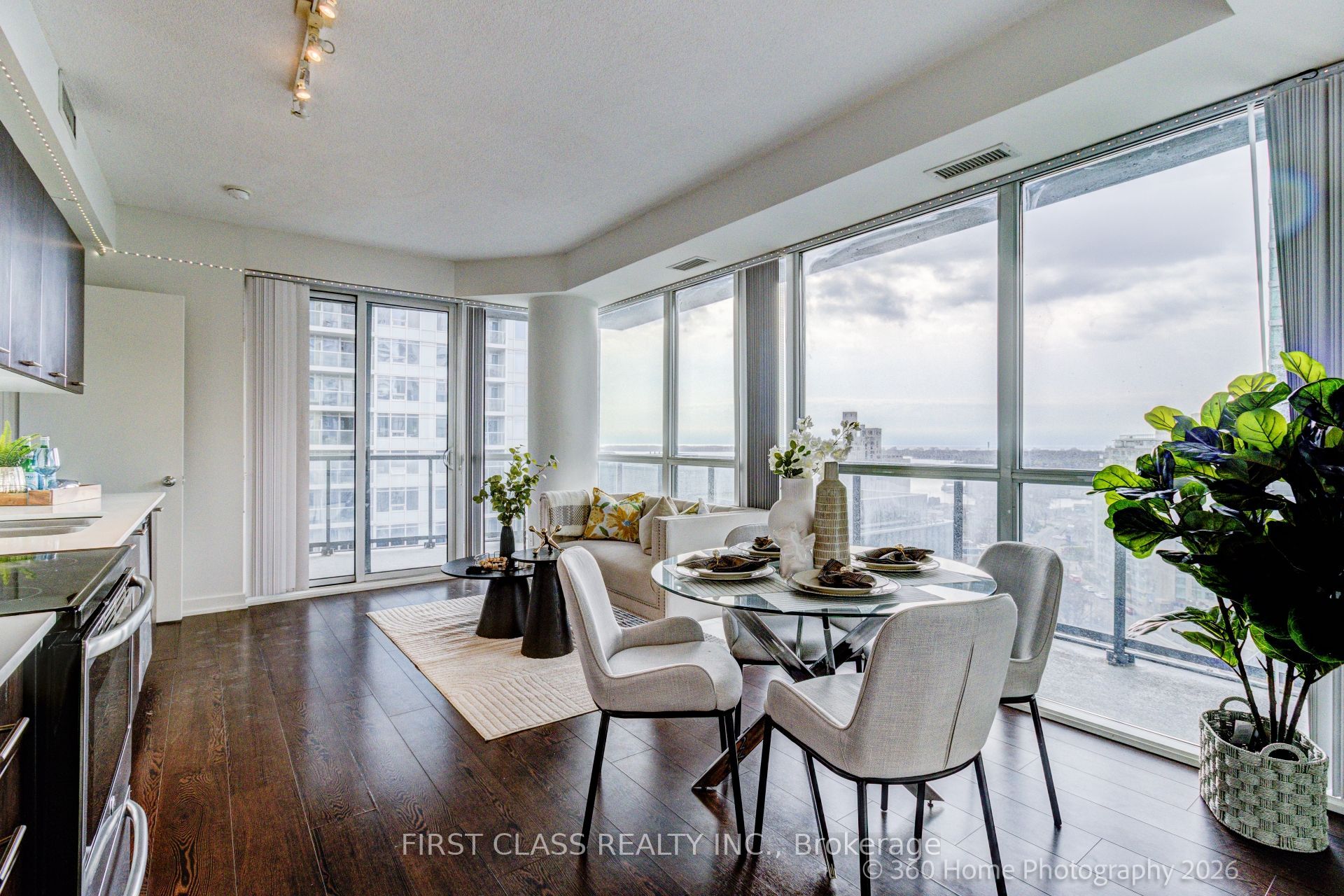 Additional image 6 of 1610-20 Bruyeres Mews, Toronto, ON, M5V 0G8