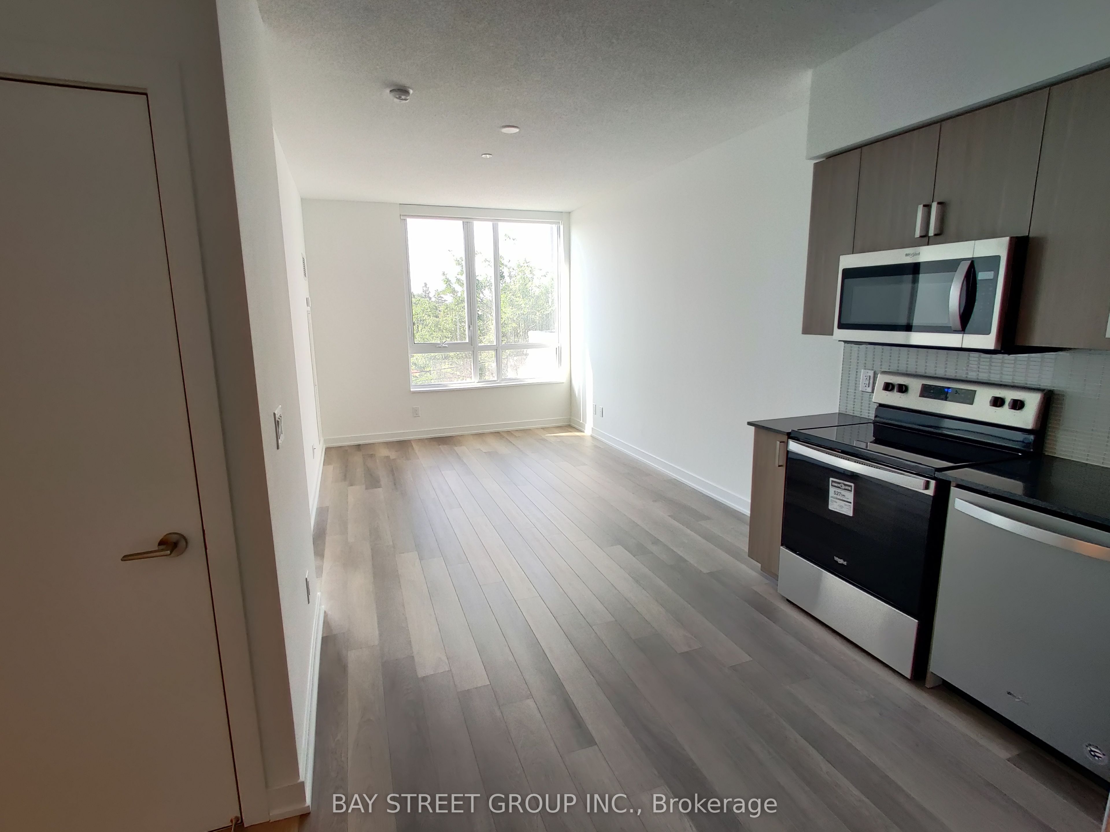 Additional image 2 of 206-1603 Eglinton Avenue W, Toronto, ON, M6E 2H1