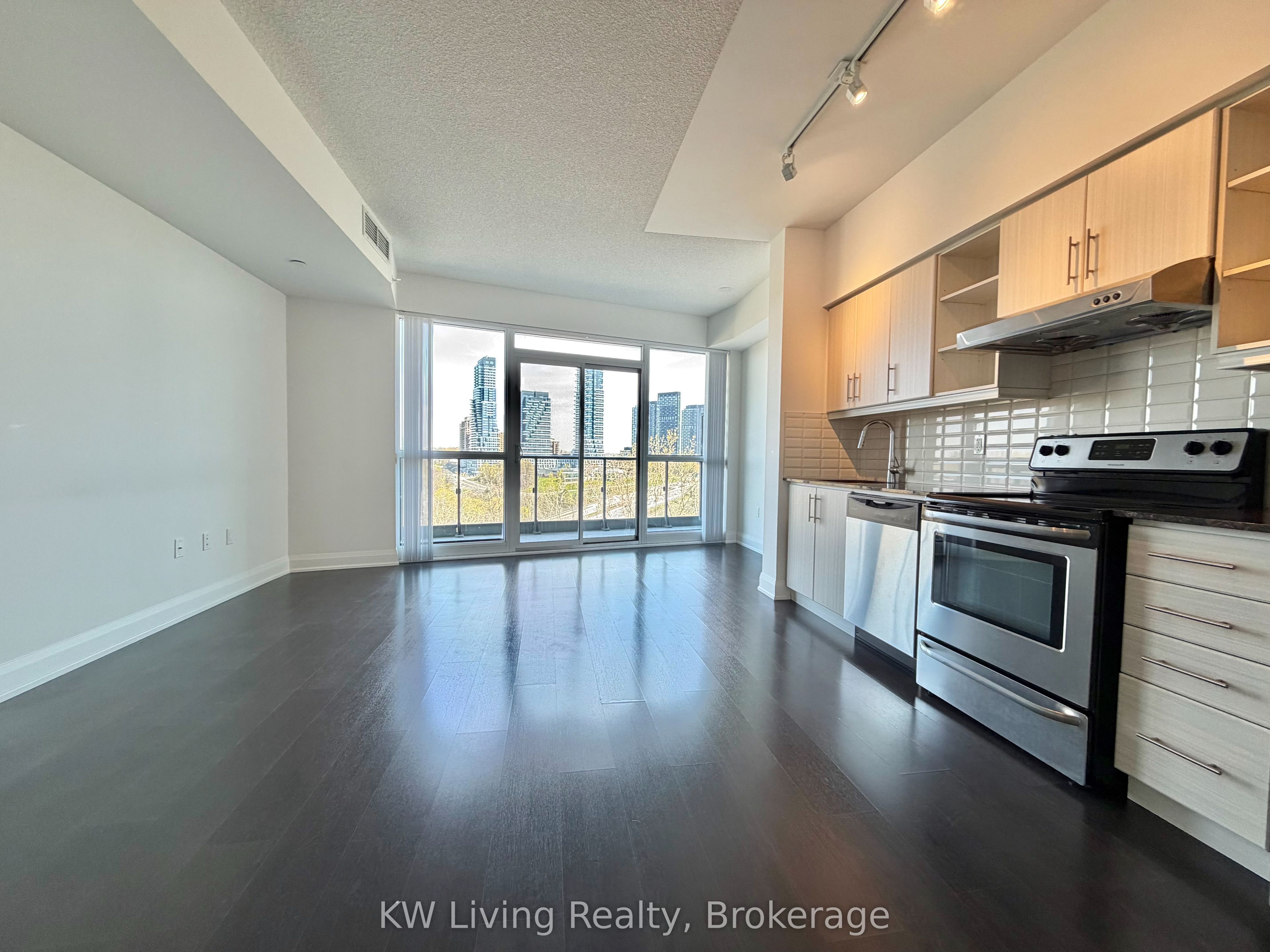 Additional image 2 of 516-160 Vanderhoof Avenue, Toronto, ON, M4G 0B7