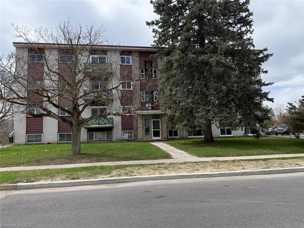 7-449 Hazel Street, Waterloo, ON, N2L 3P7