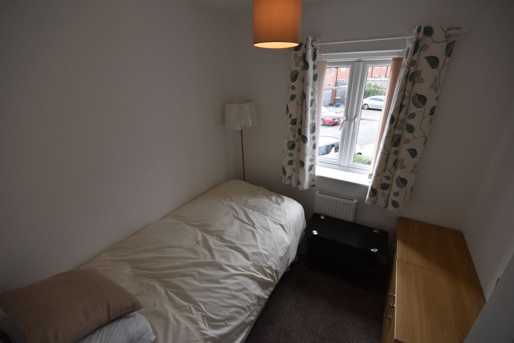 Additional image 6 of 3 bed semi-detached house to rentNant Garw, Cobden Mill, Wrexham LL13
