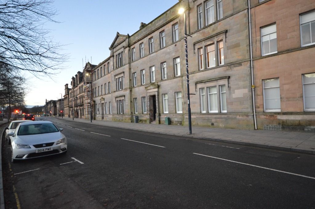 2 bed flat to rentTay Street, Perth, Perthshire PH1