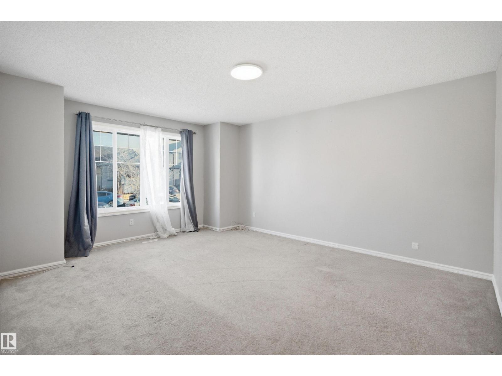 Additional image 5 of 1124 37a Avenue NW, Edmonton, AB, T6T0E7