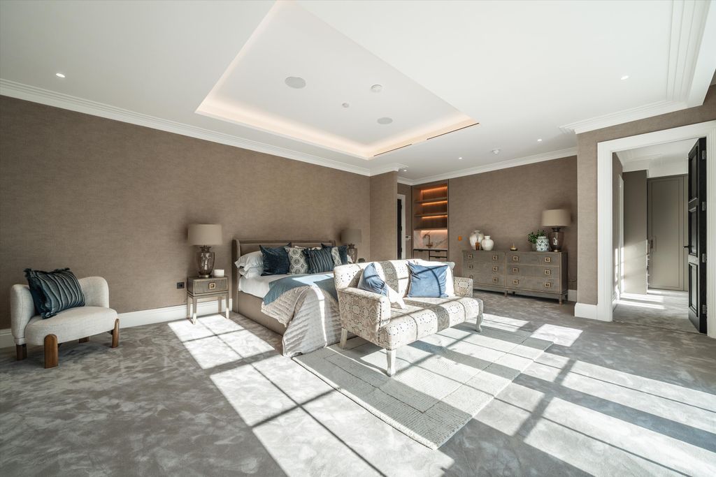 Additional image 23 of 6 bed detached house for saleWentworth Drive, Virginia Water, Surrey GU25