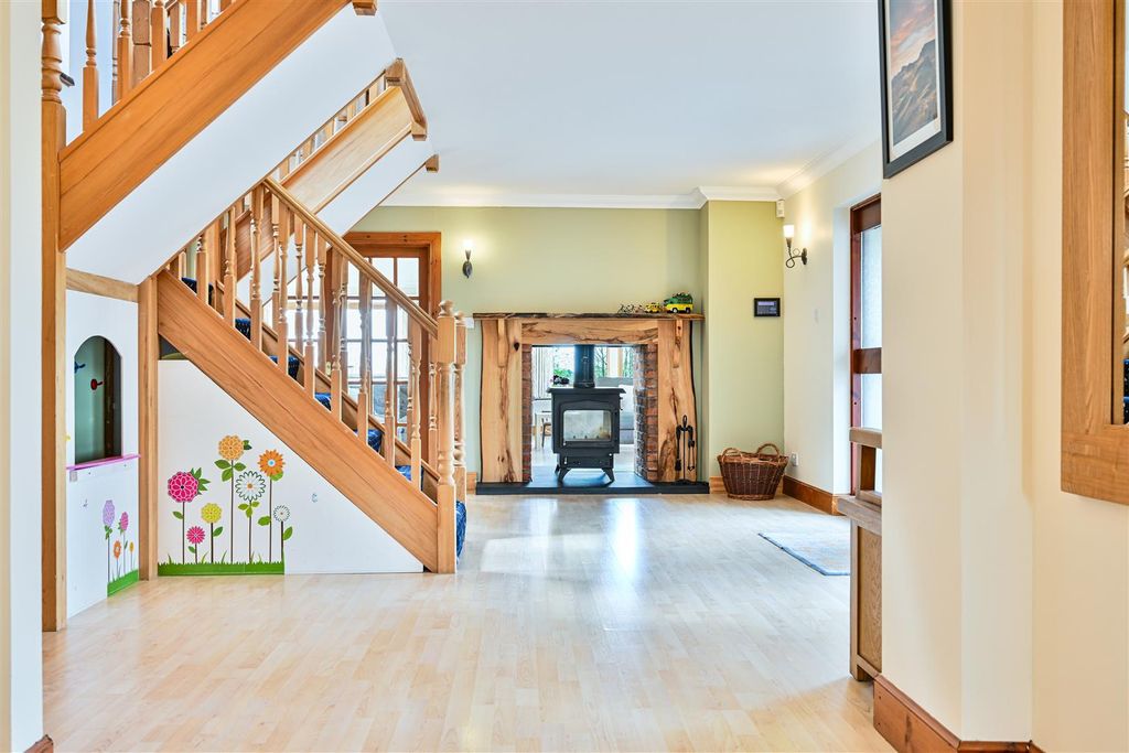 Additional image 5 of 6 bed country house for saleCarnwath, Lanark ML11